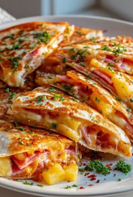 Hawaiianische Quesadillas mit Käse