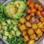 Kartoffel Bowl mit Gemüse Avocado: Gesund und Lecker